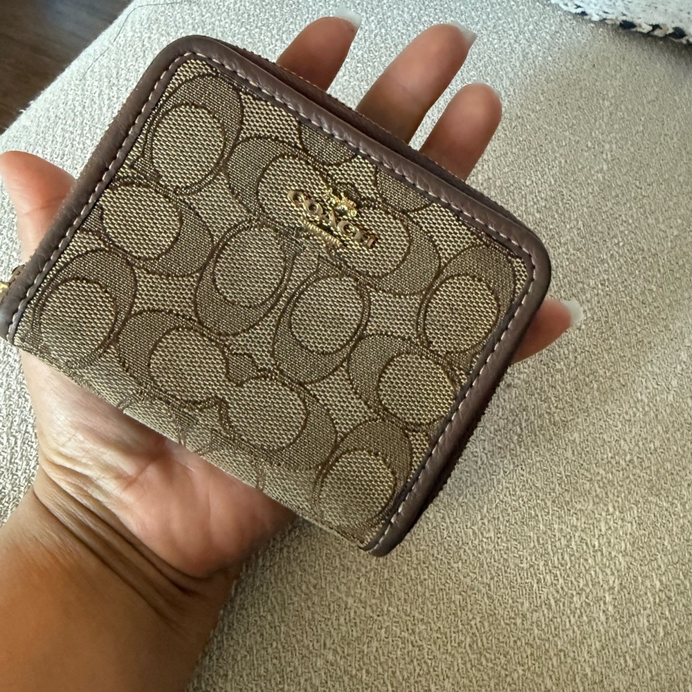 Coach Signature Brown and Cream Wallet